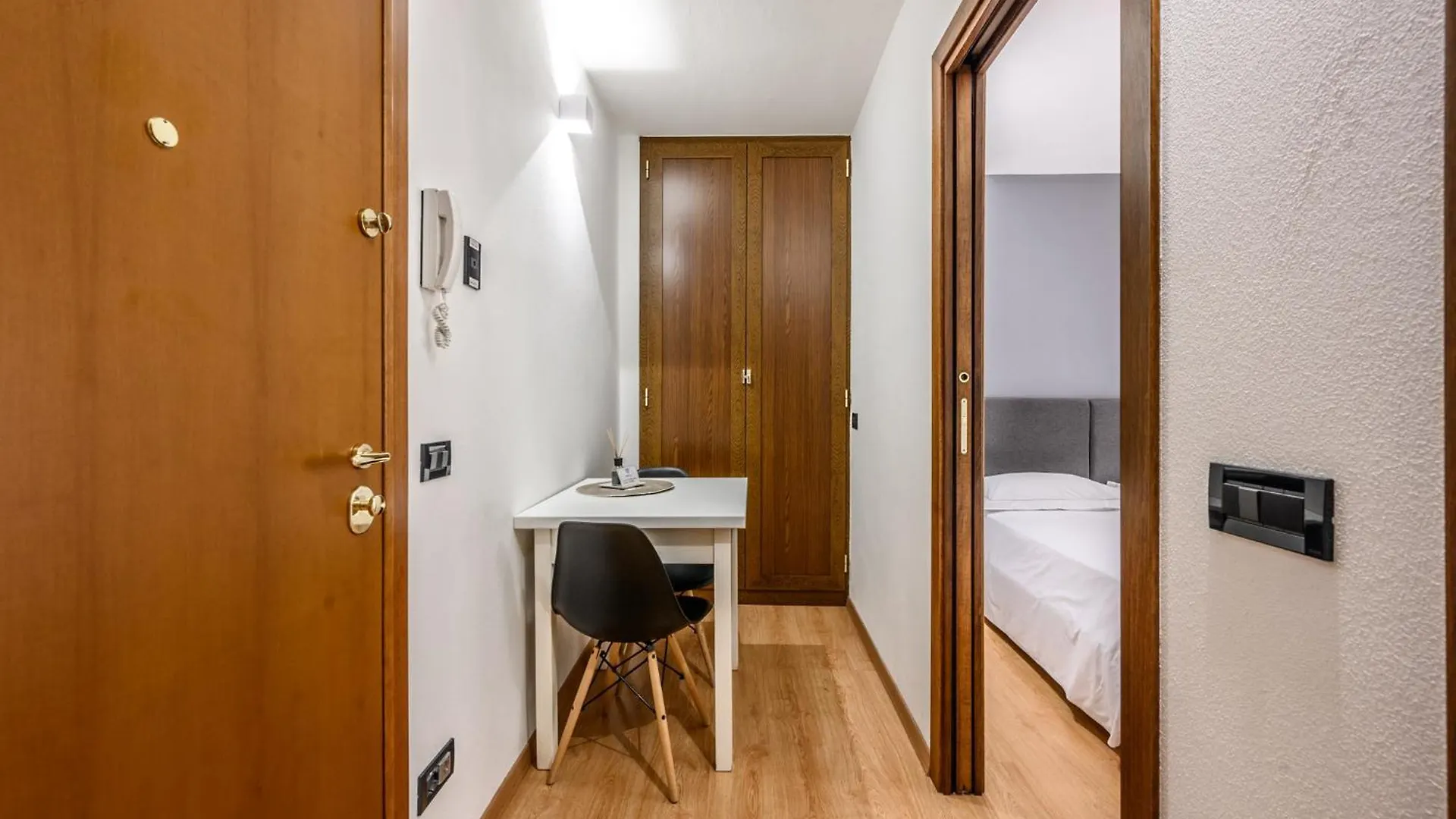 Emilia Studios 6 Modena Apartmán